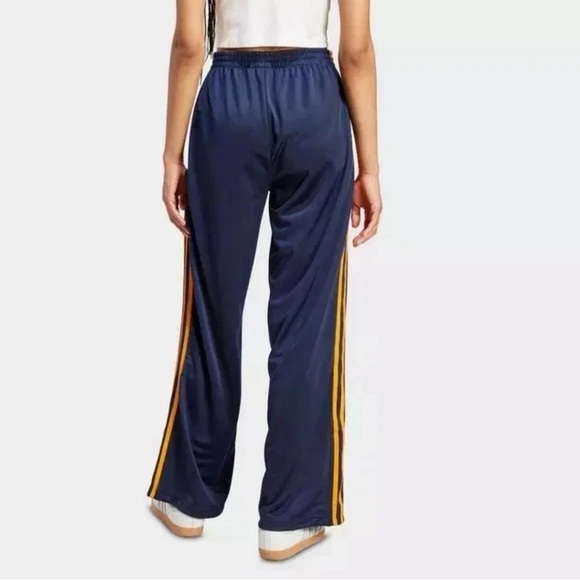 Adidas Firebird NWT size M - Picture 5 of 12